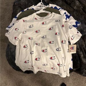 Champion t shirt
